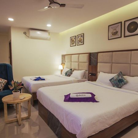 Radhe Suites Haydarabad Dış mekan fotoğraf