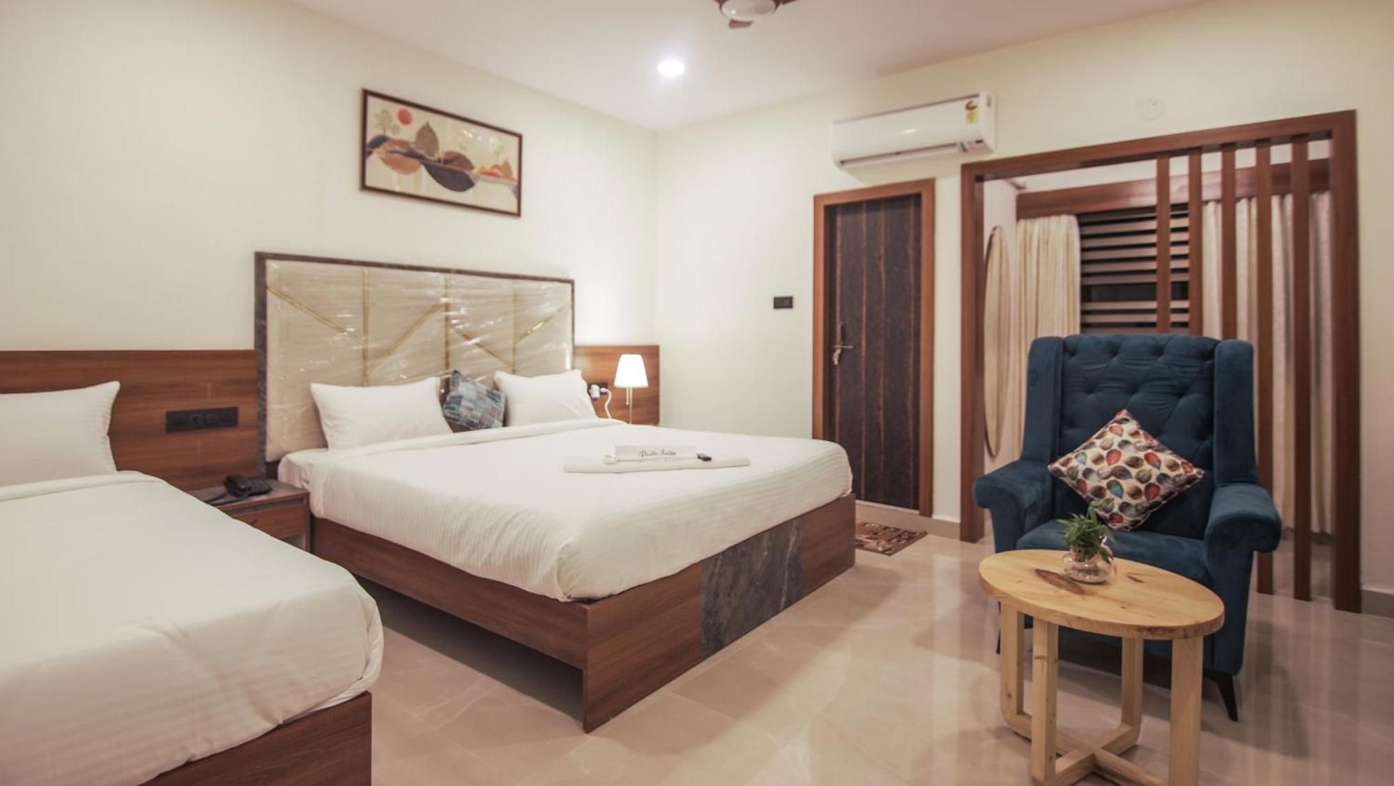 Radhe Suites Haydarabad Dış mekan fotoğraf