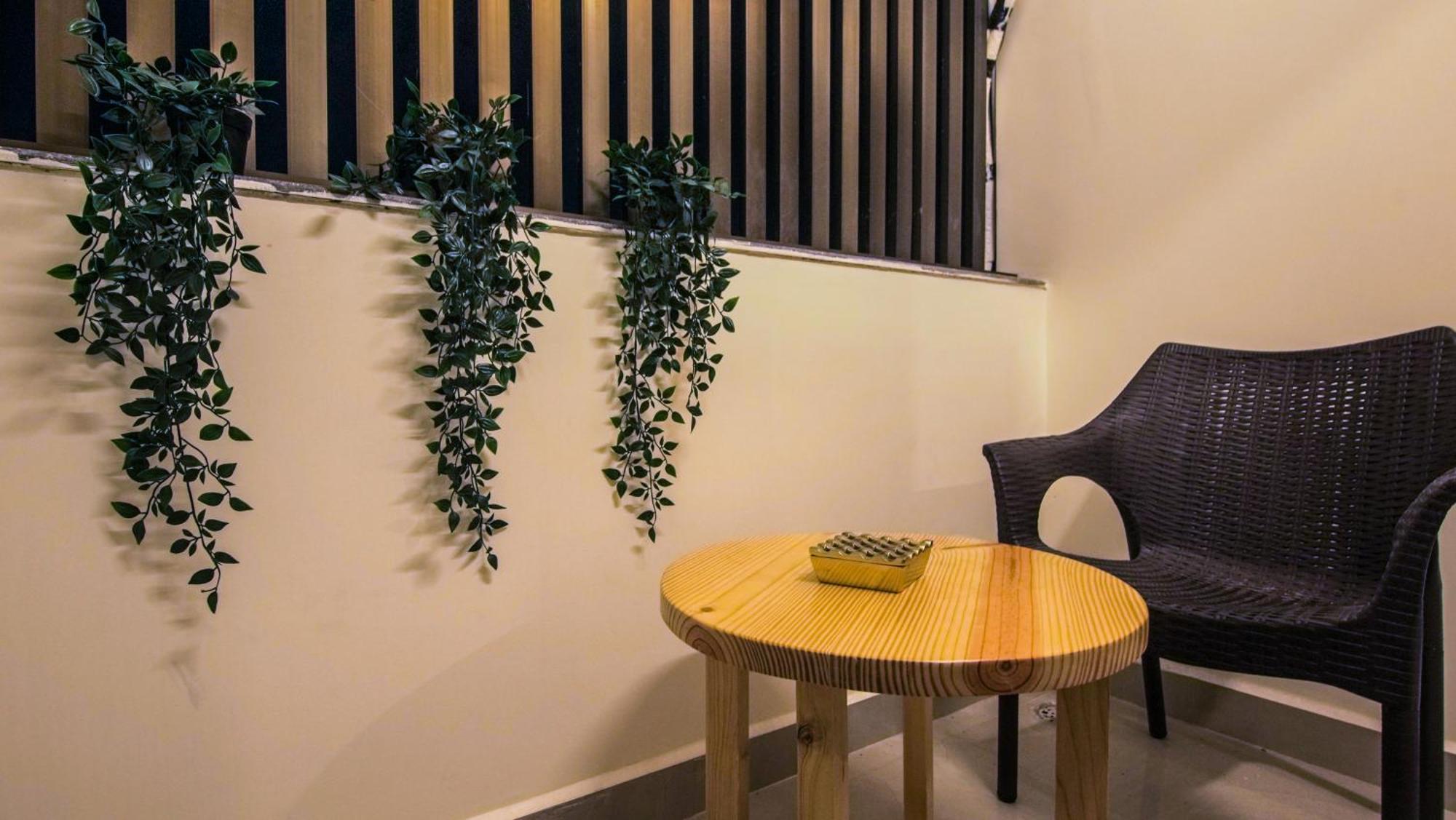 Radhe Suites Haydarabad Dış mekan fotoğraf