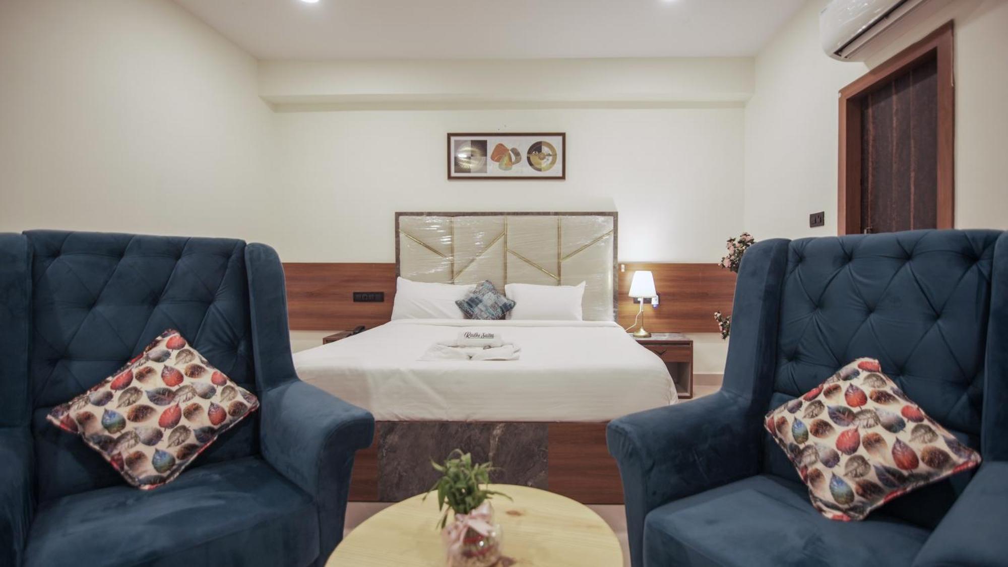 Radhe Suites Haydarabad Dış mekan fotoğraf