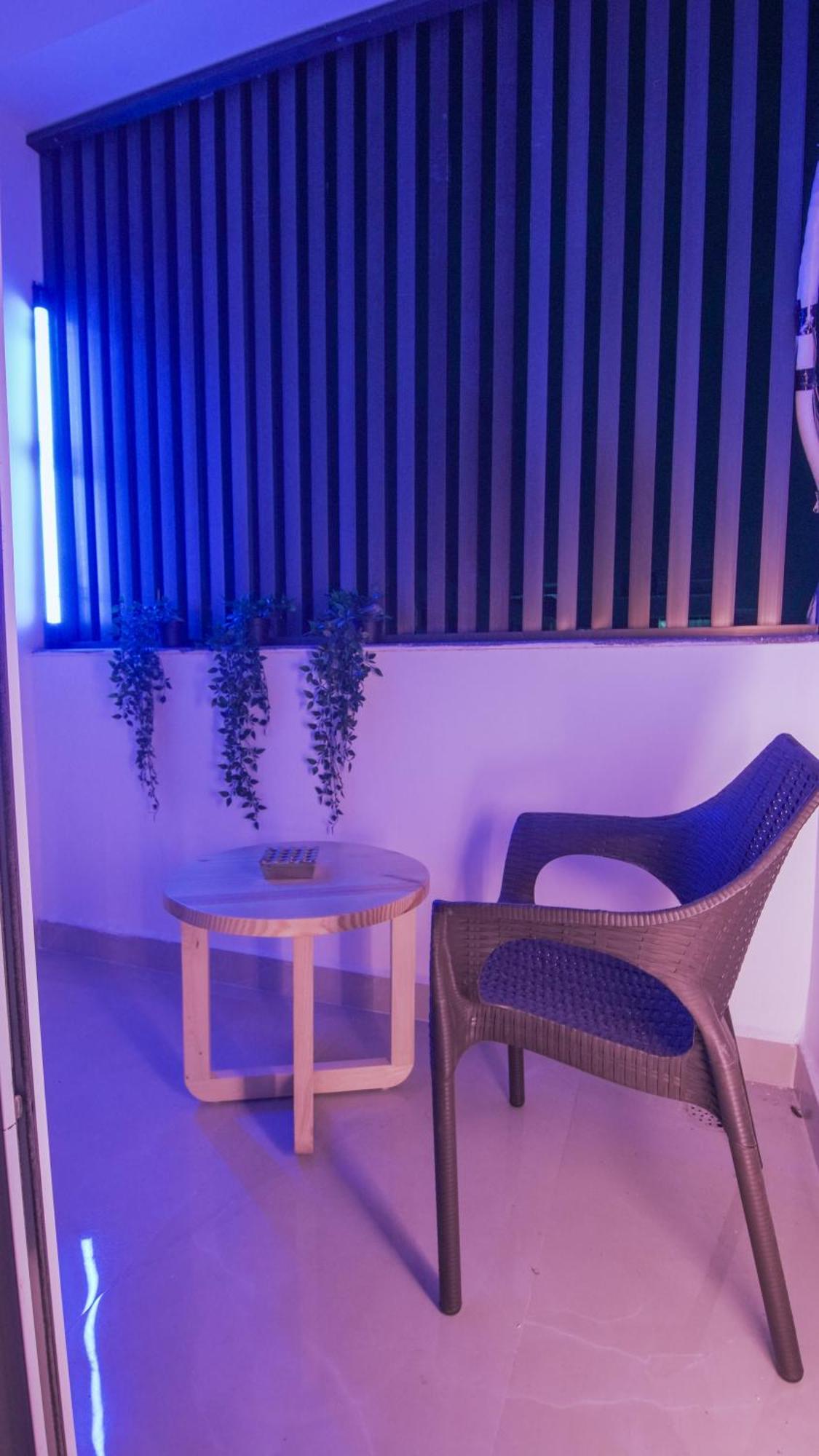 Radhe Suites Haydarabad Dış mekan fotoğraf