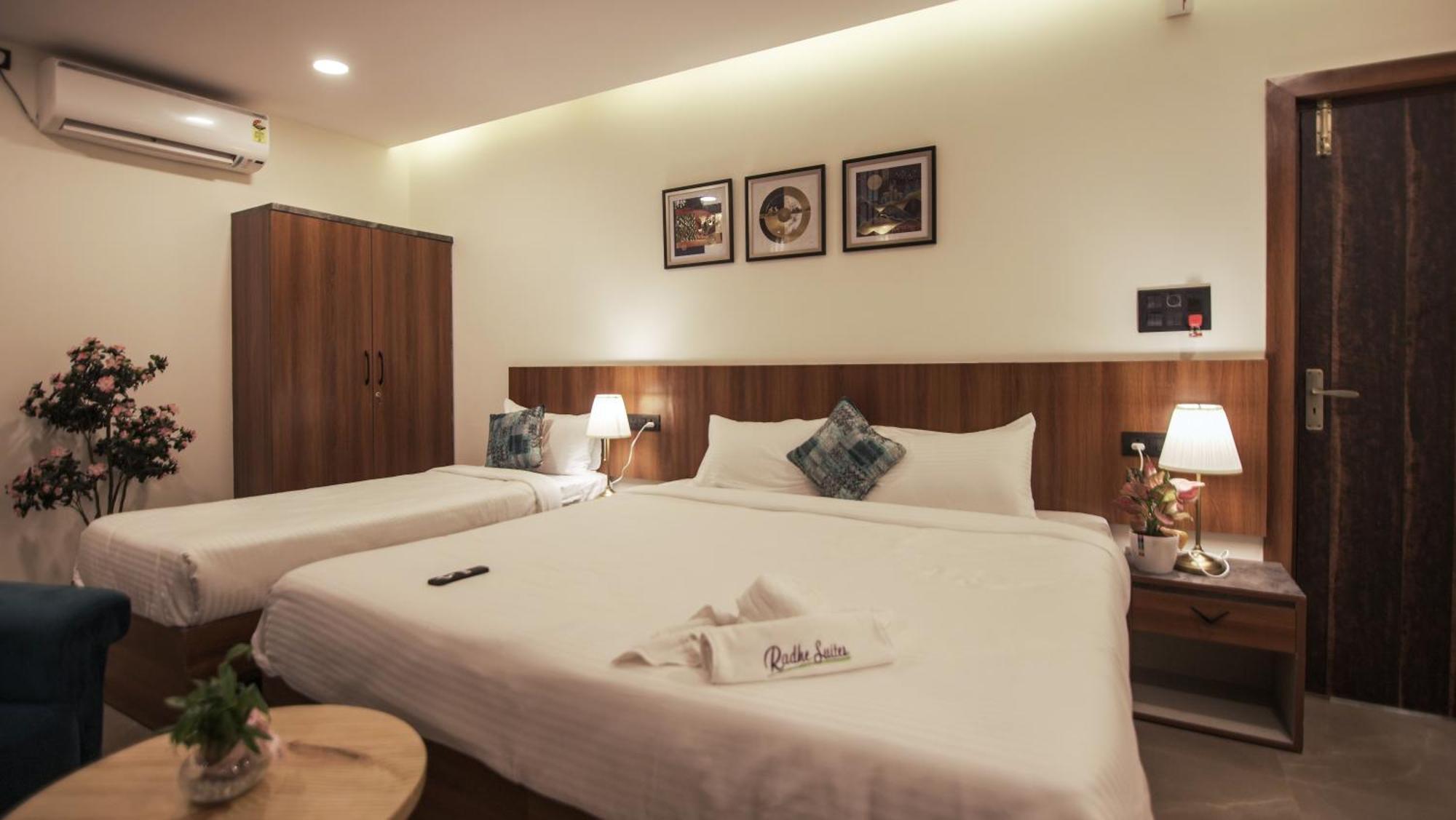 Radhe Suites Haydarabad Dış mekan fotoğraf