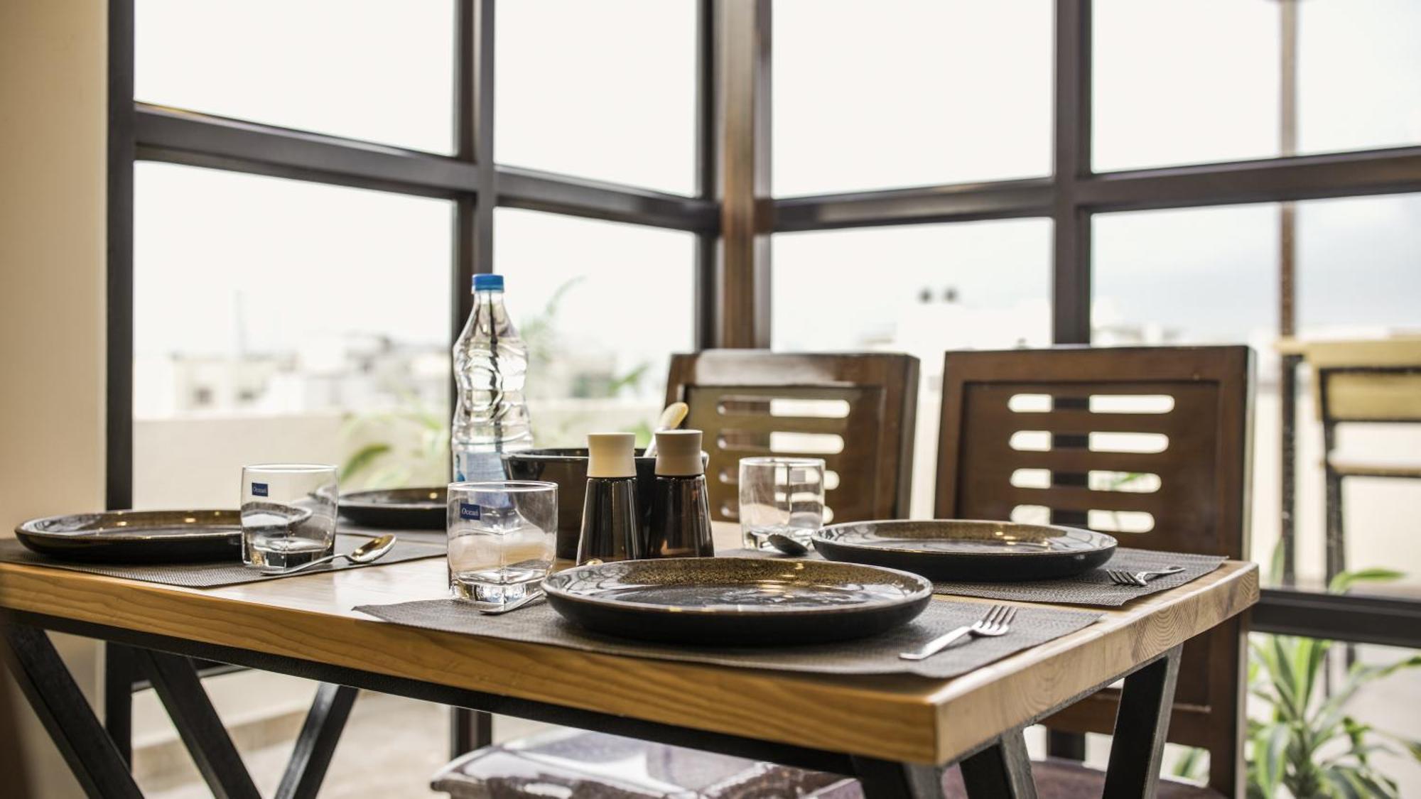 Radhe Suites Haydarabad Dış mekan fotoğraf
